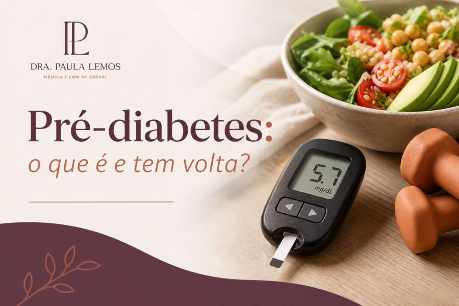 Mulher recebendo resultado de exame de glicose alterado, simbolizando o momento de descoberta da pré-diabetes como janela de reversão